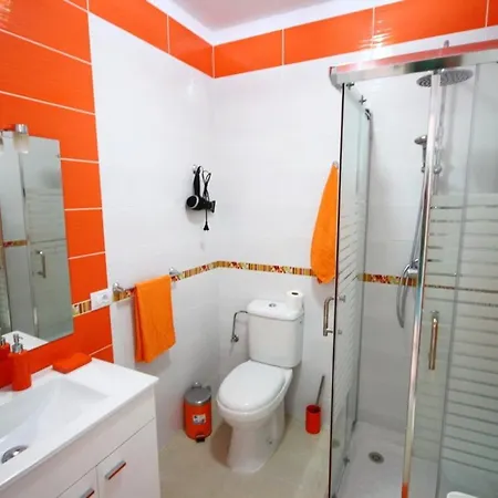 Apartmán Fabulous Two Bedroom Near Vistas In Cristianos *